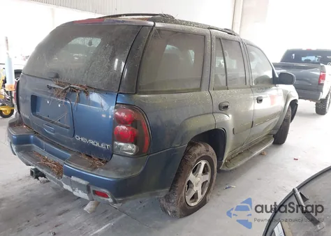 2002 Chevrolet Trailblazer из США, поврежденный, VIN 1GNDT13S522370564